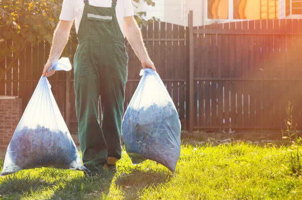Best Professional Junk Removal  in Lla Lla East, WA